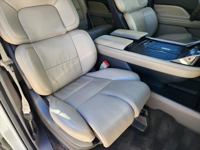 2022 Lincoln Navigator Standard