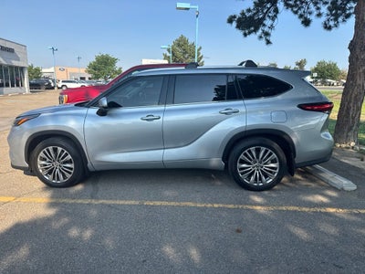 2021 Toyota Highlander Platinum