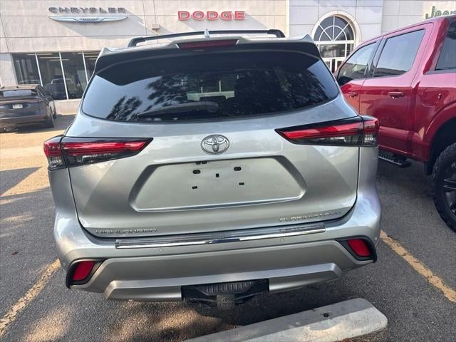 2021 Toyota Highlander Platinum