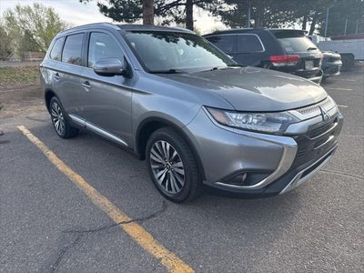 2020 Mitsubishi Outlander Base