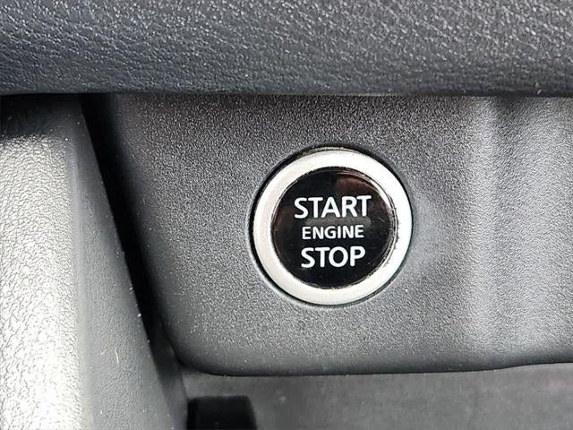 2021 Nissan Rogue SV FWD