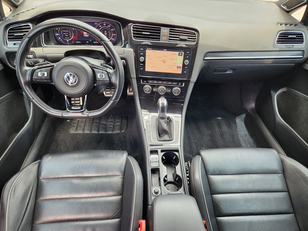 2019 Volkswagen Golf R 2.0T w/DCC & Navigation