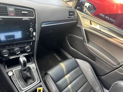 2019 Volkswagen Golf R 2.0T w/DCC & Navigation
