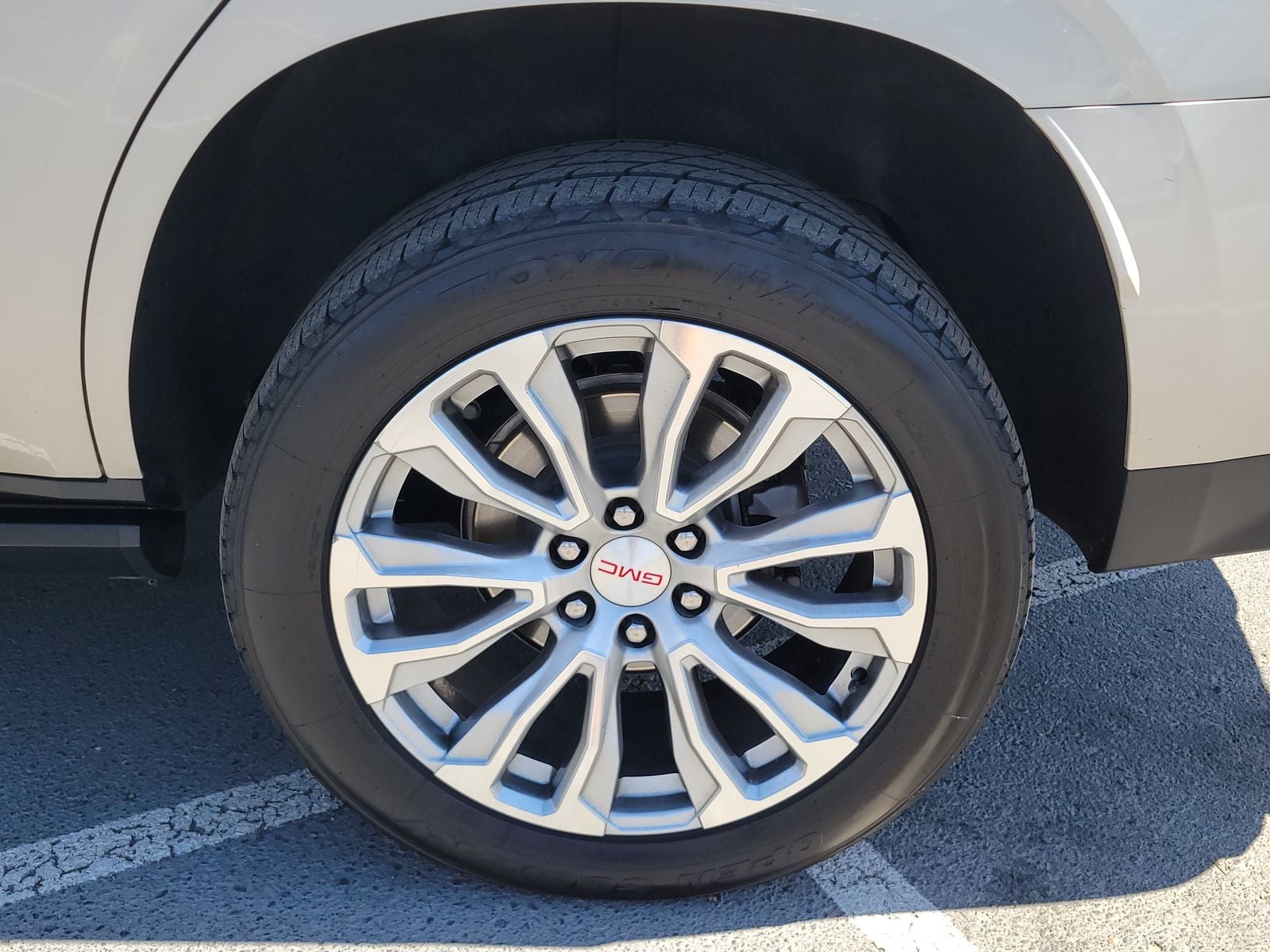 2022 GMC Yukon Denali