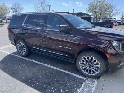 2023 GMC Yukon Denali Ultimate