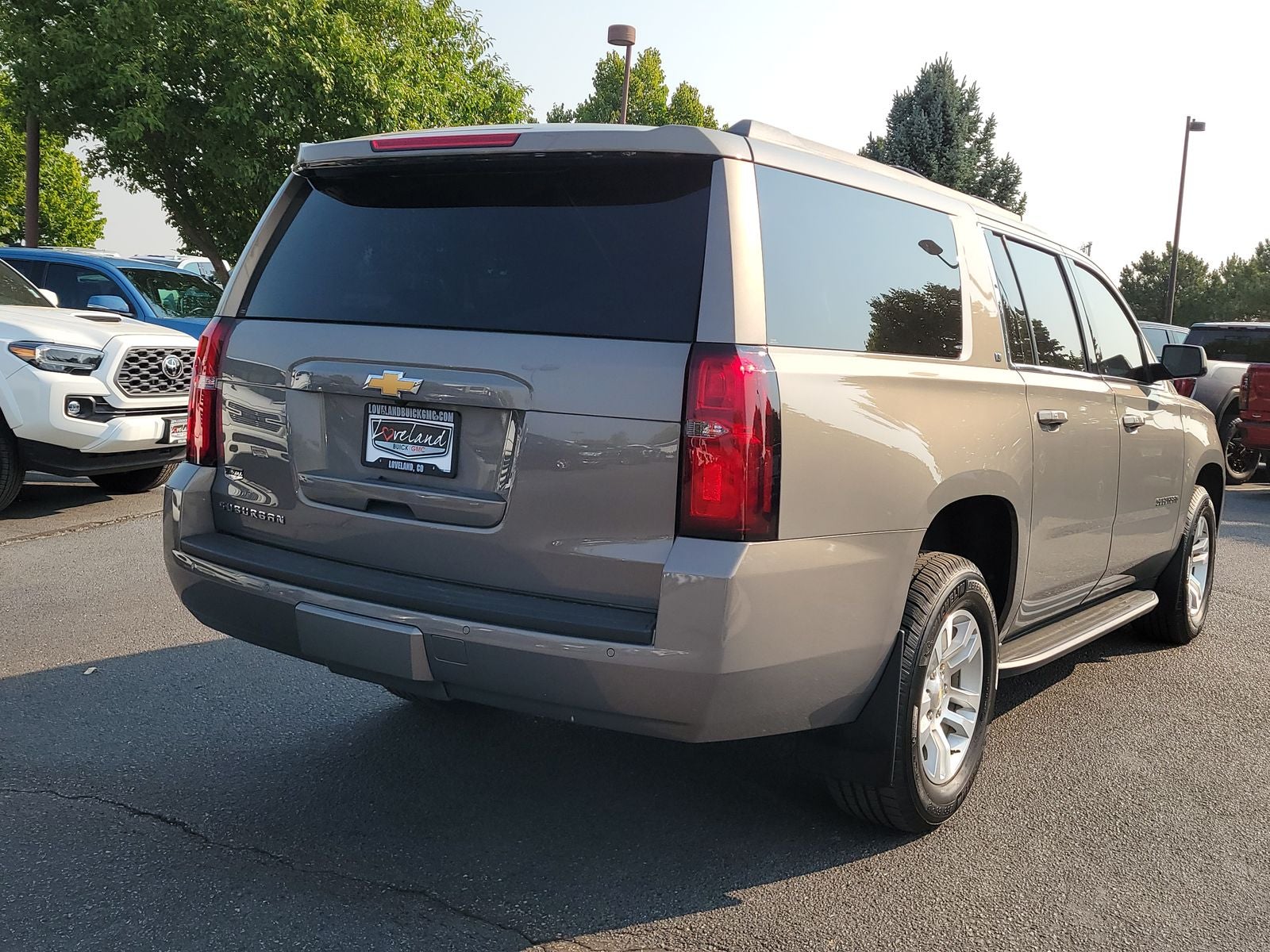 2017 Chevrolet Suburban LT