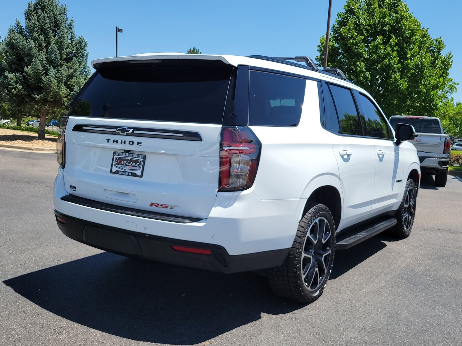 2024 Chevrolet Tahoe RST