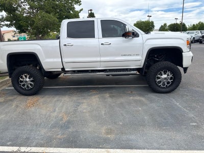 2018 GMC Sierra 2500HD Denali