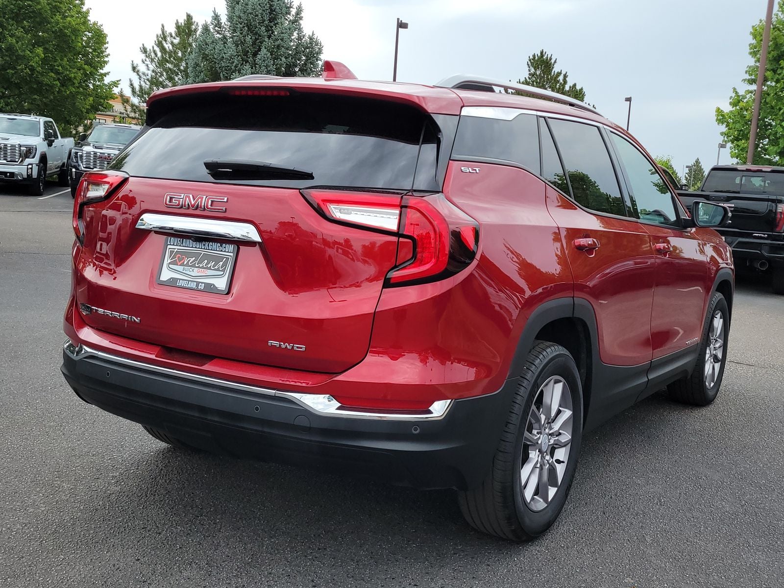 2024 GMC Terrain SLT