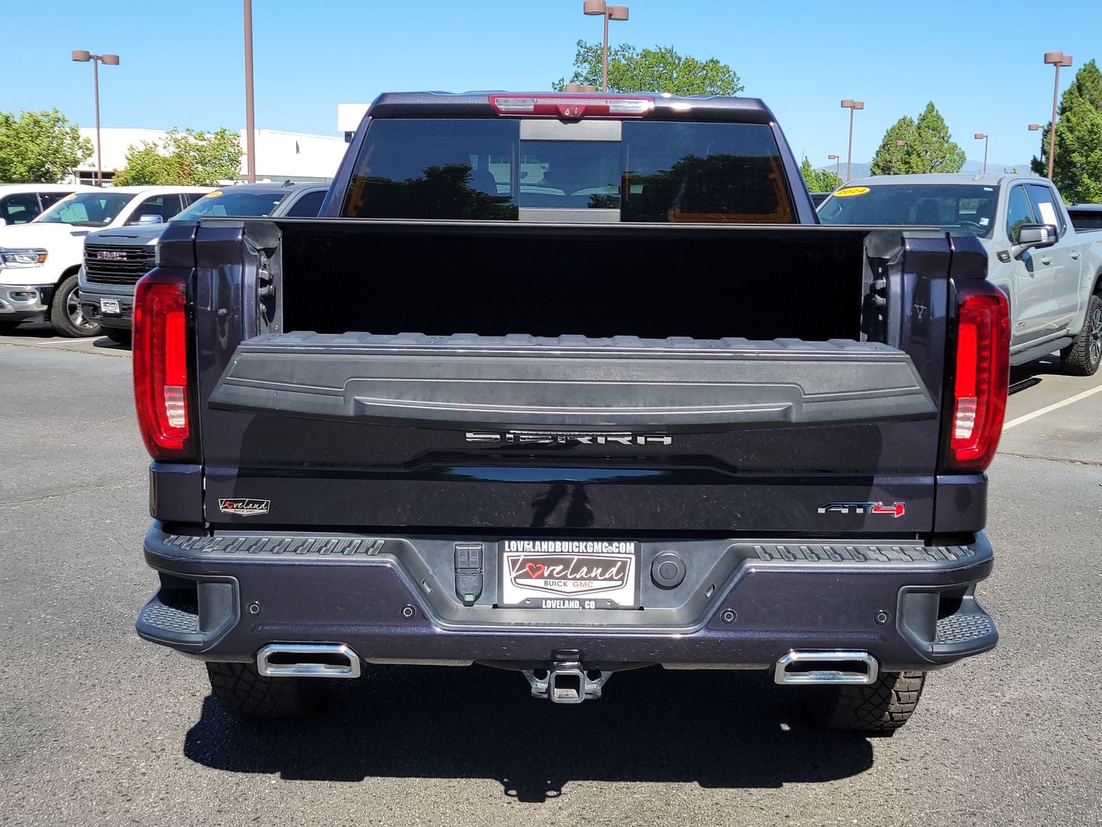2023 GMC Sierra 1500 AT4
