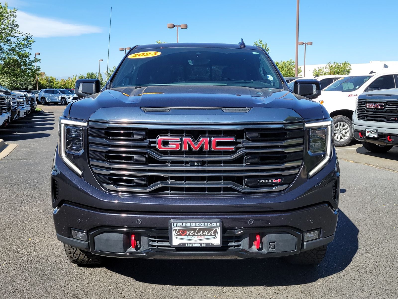2023 GMC Sierra 1500 AT4