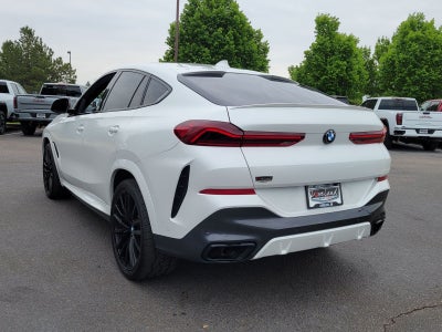 2022 BMW X6 M50i