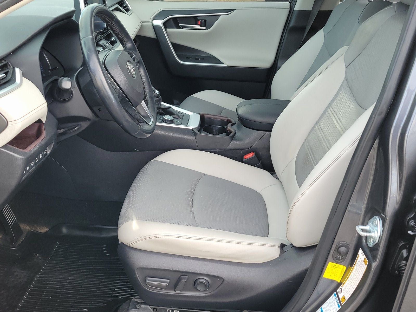 2019 Toyota RAV4 Hybrid Limited