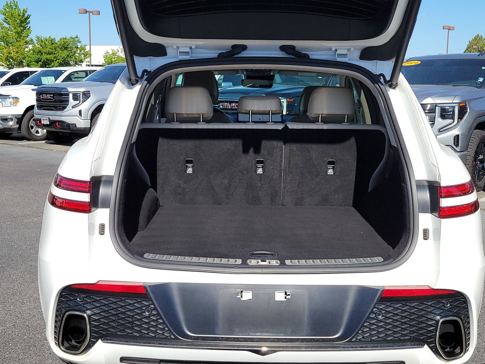2025 Genesis GV70 2.5T