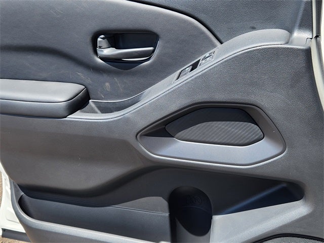 2025 Nissan Frontier S