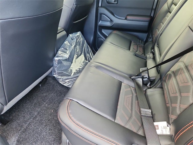 2026 Nissan Frontier PRO-4X w/R Package