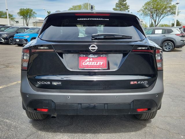 2025 Nissan Kicks SR