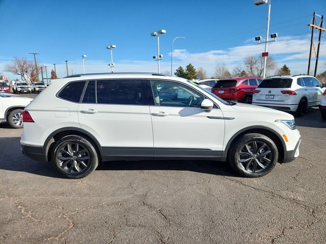 2024 Volkswagen Tiguan Base