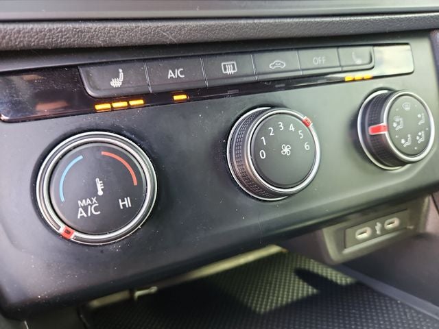 2024 Volkswagen Jetta Sport