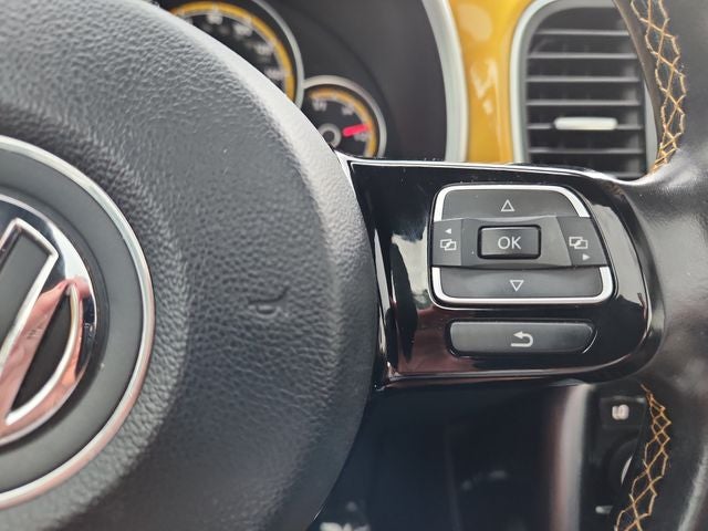 2017 Volkswagen Beetle 1.8T Dune