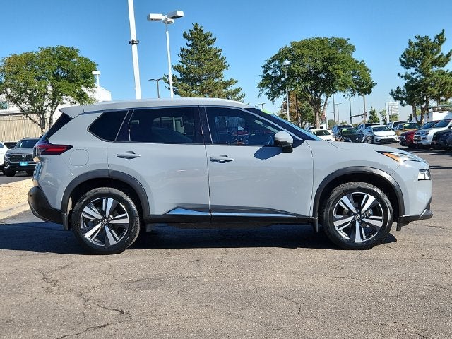 2022 Nissan Rogue SL