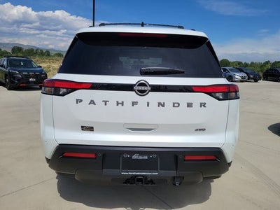 2026 Nissan Pathfinder SV