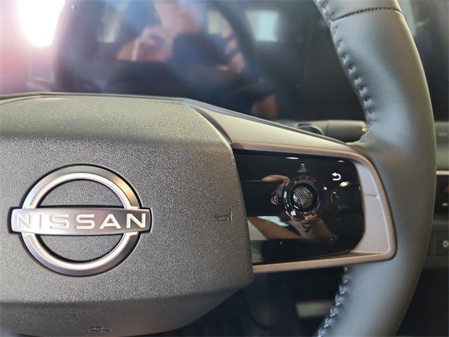 2026 Nissan LEAF PLATINUM+