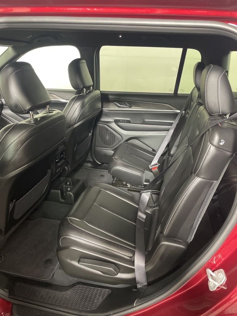 2025 Jeep Grand Cherokee L Limited 4x4