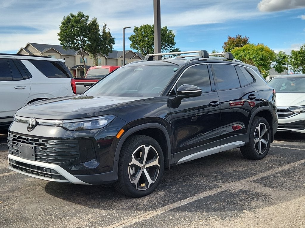 2025 Volkswagen Tiguan 2.0T SE