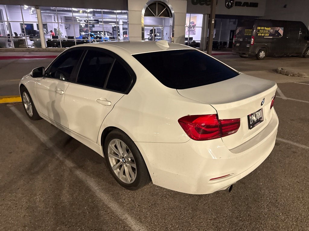 2017 BMW 3 Series 320i