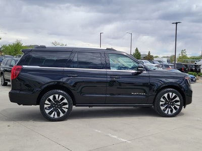 2025 Ford Expedition Platinum