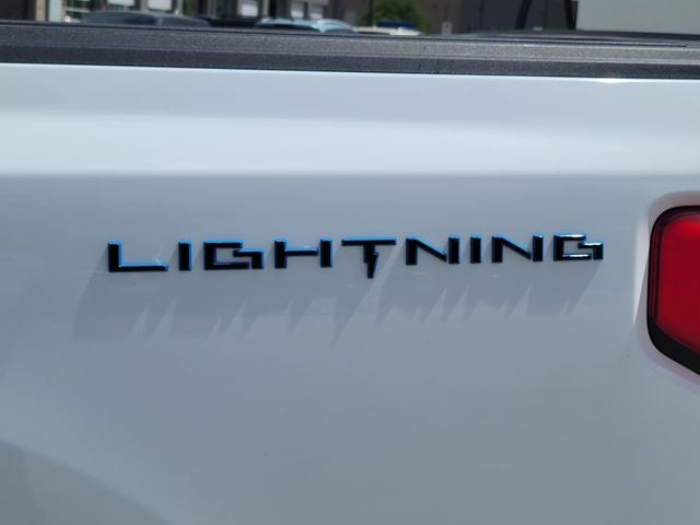 2025 Ford F-150 Lightning Lariat