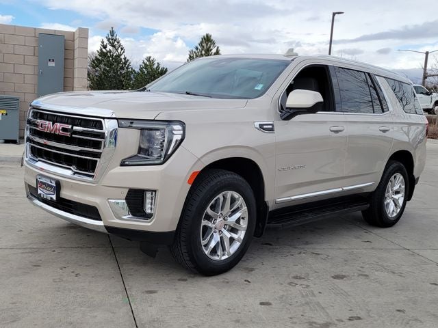 2023 GMC Yukon SLT