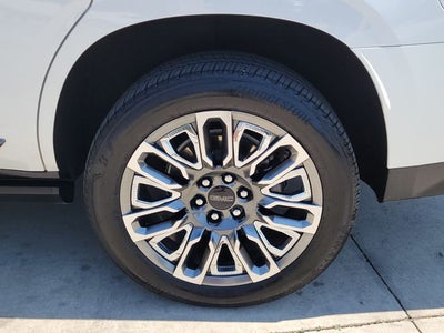 2024 GMC Yukon Denali Ultimate