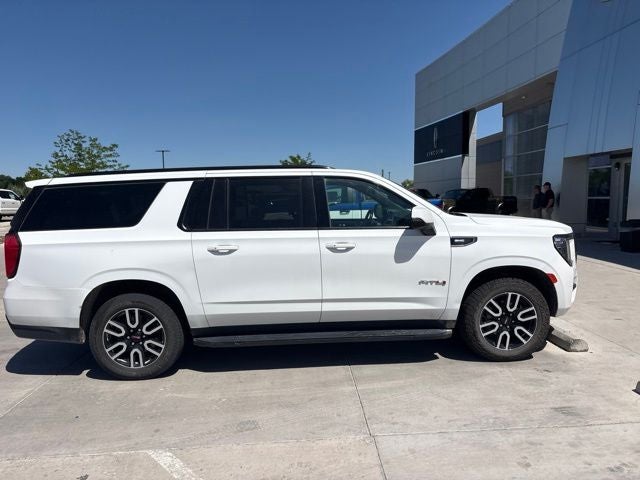 2021 GMC Yukon XL AT4