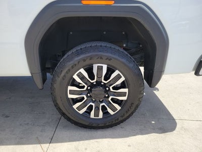 2025 GMC Sierra 3500HD Denali Ultimate