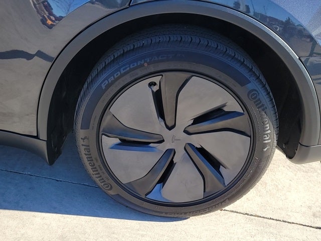 2026 Tesla Model Y Long Range