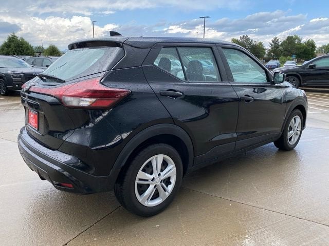 2022 Nissan Kicks S