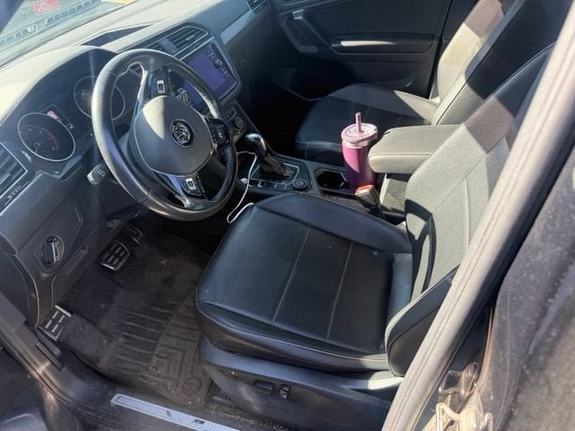 2021 Volkswagen Tiguan SE R-Line Black