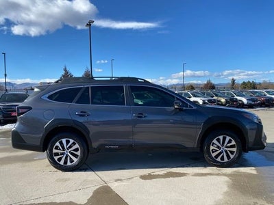 2025 Subaru Outback Premium