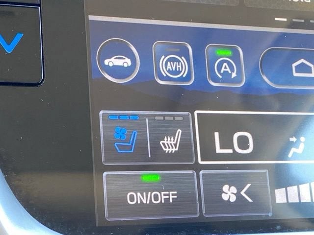 2023 Subaru Outback Touring
