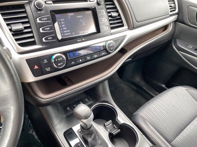 2014 Toyota Highlander LE Plus