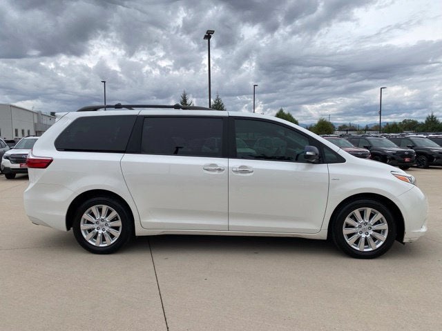 2017 Toyota Sienna Limited Premium