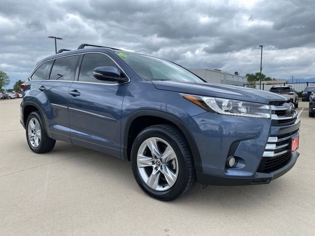 2017 Toyota Highlander Limited
