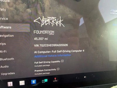 2024 Tesla Cybertruck Base