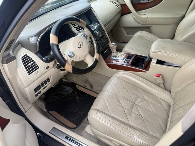 2009 INFINITI FX35 Base