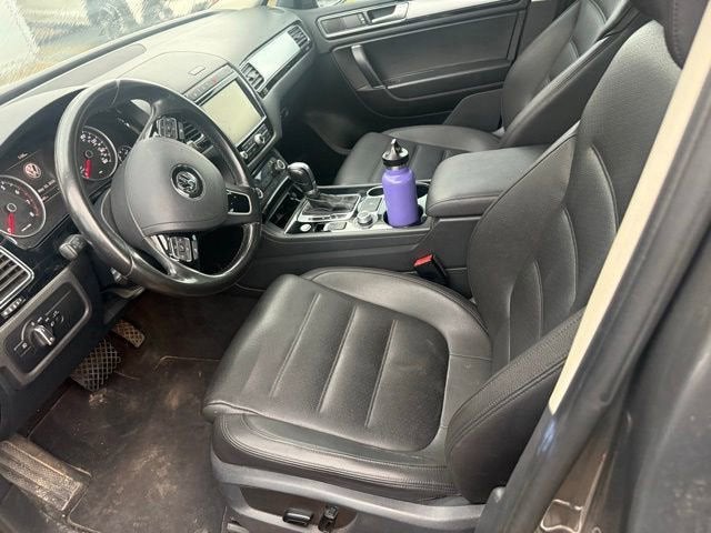 2016 Volkswagen Touareg Lux