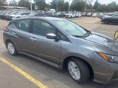 2025 Nissan Leaf S