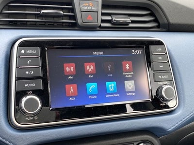 2025 Nissan Versa 1.6 SV