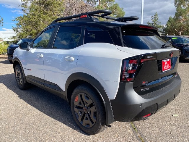 2027 Nissan Kicks SV
